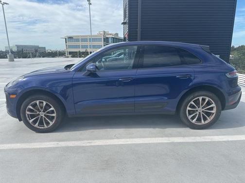 2023 Porsche Macan
