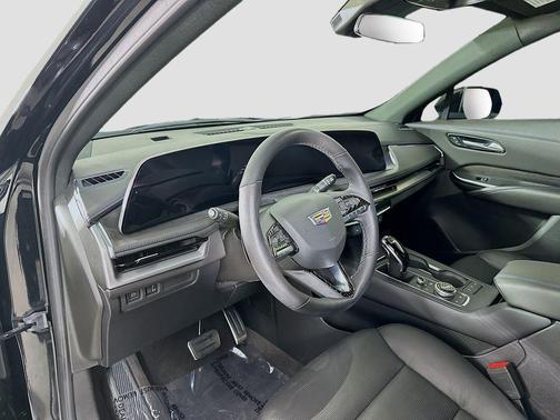 2025 Cadillac XT4 Sport