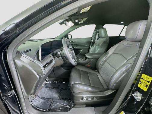 2025 Cadillac XT4 Sport