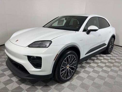 2025 Porsche Macan Electric