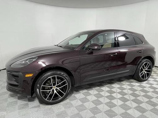 2024 Porsche Macan Base