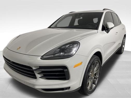 2023 Porsche Cayenne Platinum Edition