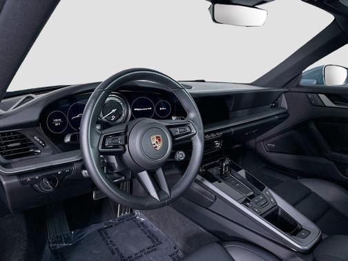 2024 Porsche 911 Carrera 4S