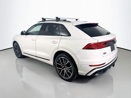 Vicuna Beige Metallic 2023 Audi Q8 55 Prestige