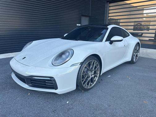 2024 Porsche 911 Carrera