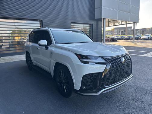 2025 Lexus LX 600 F SPORT