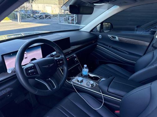 2025 Genesis GV80 2.5T