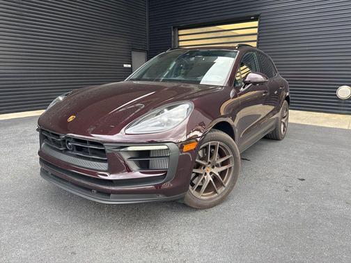 2023 Porsche Macan S