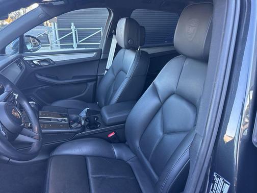 2024 Porsche Macan 