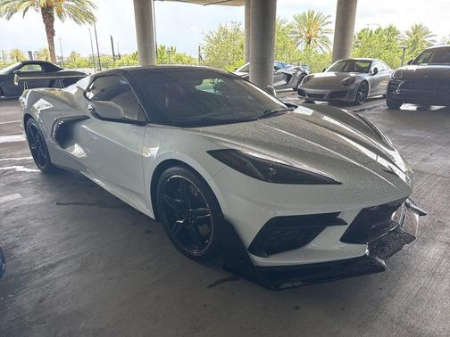 Arctic White 2023 Chevrolet Corvette Stingray w/1LT