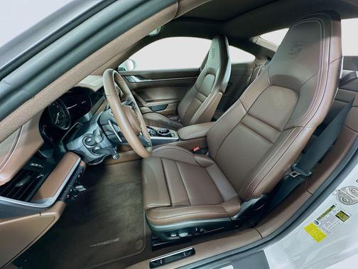 2024 Porsche 911 Carrera S