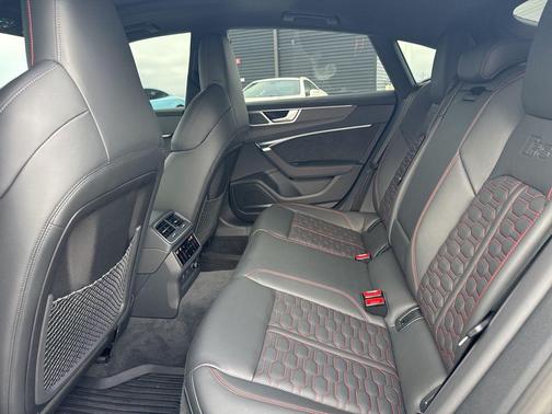 2026 Audi RS 7 4.0T Performance