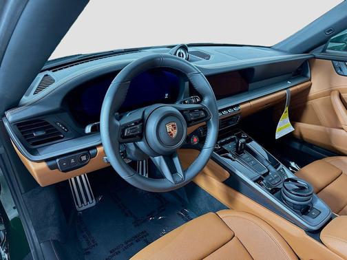 2026 Porsche 911 Carrera 4S Cabriolet