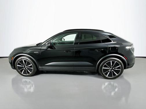 2024 Porsche Macan 4