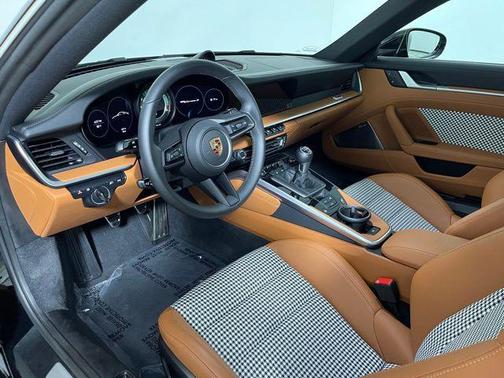 2024 Porsche 911 Carrera S