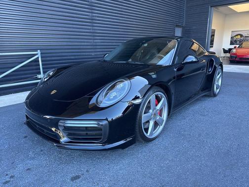 2019 Porsche 911 Turbo