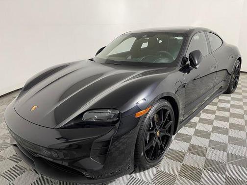 2024 Porsche Taycan GTS