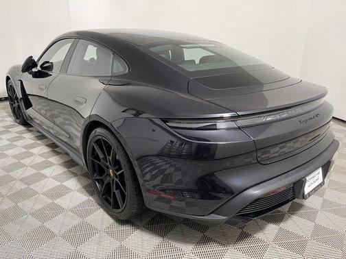 2024 Porsche Taycan GTS