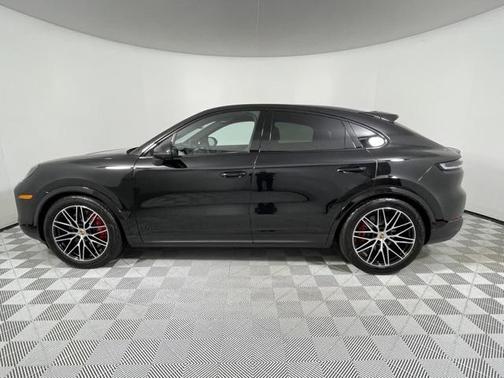 2024 Porsche Cayenne S