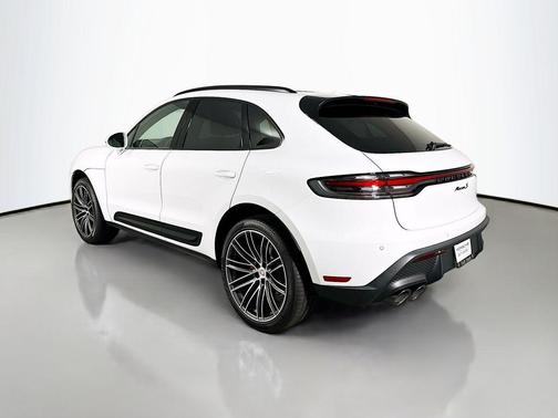 2025 Porsche Macan S