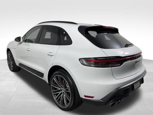 2025 Porsche Macan S