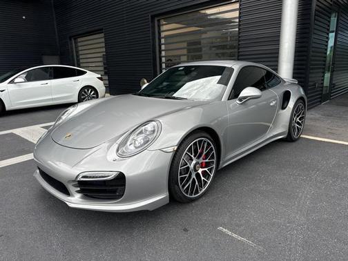 2015 Porsche 911 Turbo