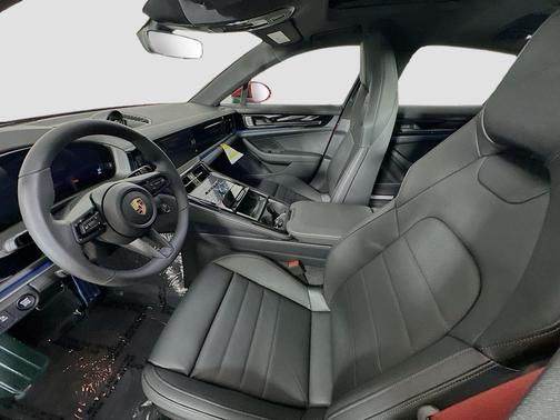 Carmine Red 2026 Porsche Panamera