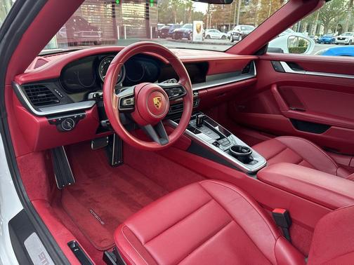 2022 Porsche 911 Targa 4S