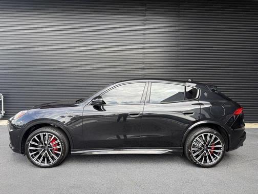 2023 Maserati Grecale Trofeo