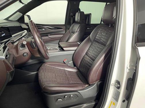 2021 Cadillac Escalade Sport Platinum