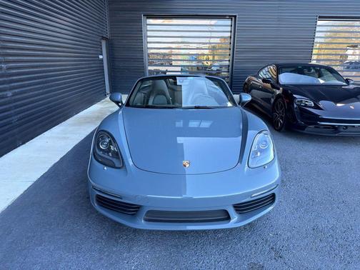 2017 Porsche 718 Boxster 