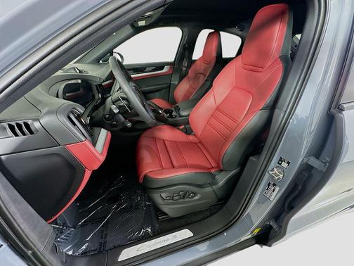 2026 Porsche Cayenne Cayenne S E-Hybrid