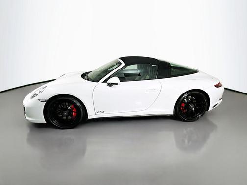 2019 Porsche 911 Targa 4 GTS