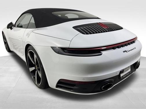 2021 Porsche 911 Carrera 4S Cabriolet