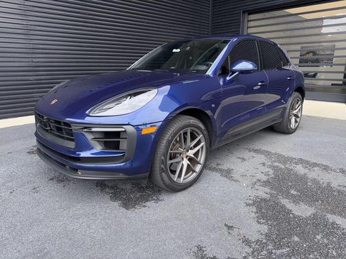 2022 Porsche Macan S