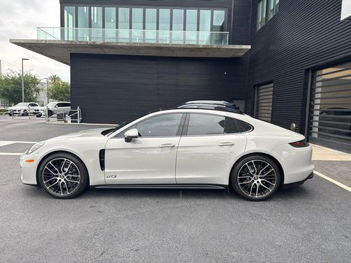 Chalk 2022 Porsche Panamera GTS