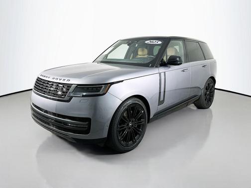 2025 Land Rover Range Rover P530 SE