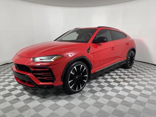 2020 Lamborghini Urus Base