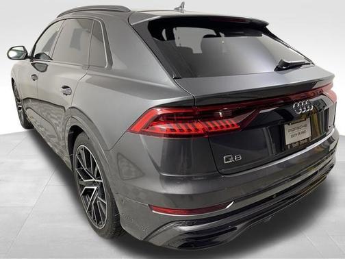 2020 Audi Q8 55 Premium Plus