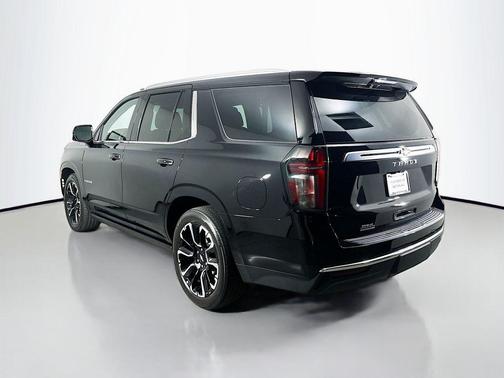 2023 Chevrolet Tahoe 4WD High Country