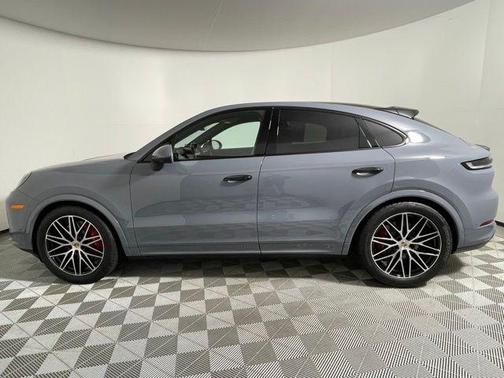 2025 Porsche Cayenne S