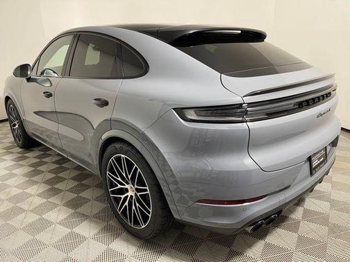 2025 Porsche Cayenne S