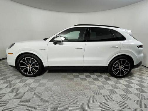 2024 Porsche Cayenne Cayenne E-Hybrid