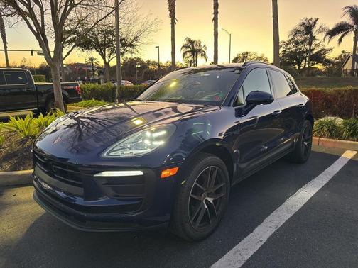 2023 Porsche Macan 