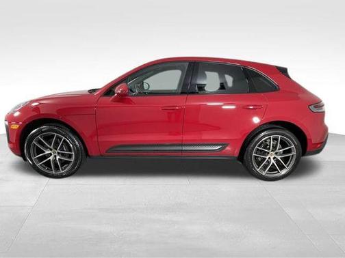 2023 Porsche Macan 