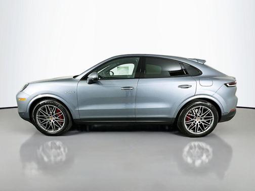 Gray 2026 Porsche Cayenne Cayenne S E-Hybrid