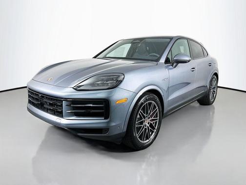 Gray 2026 Porsche Cayenne Cayenne S E-Hybrid