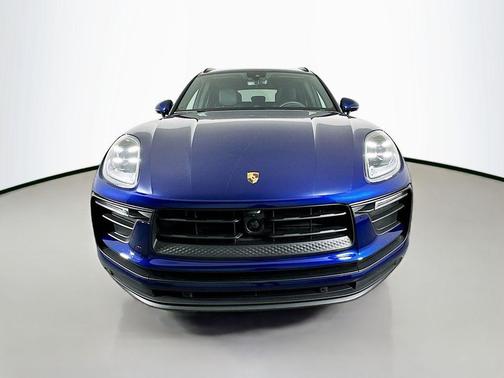 2025 Porsche Macan 