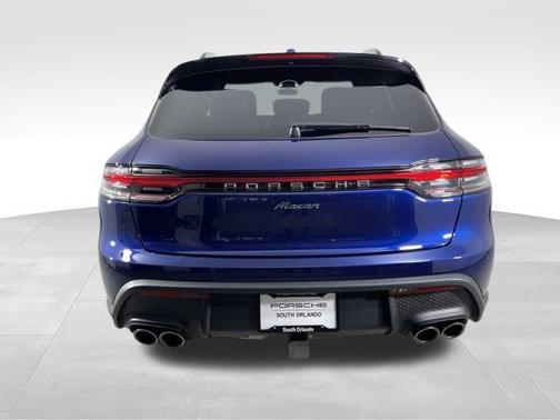 2025 Porsche Macan