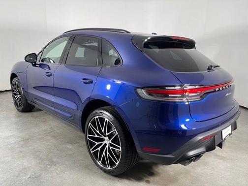 2025 Porsche Macan 